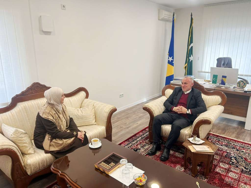 Muzej USK-a uskoro organizira izložbu orijentalnih rukopisa, podrška muftije Kudića