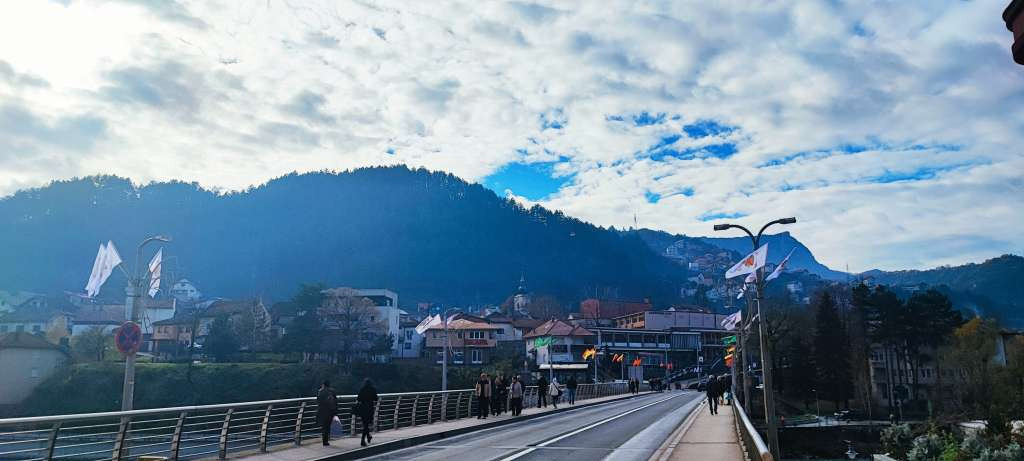 Izložba na otvorenom u povodu Dana državnosti BiH