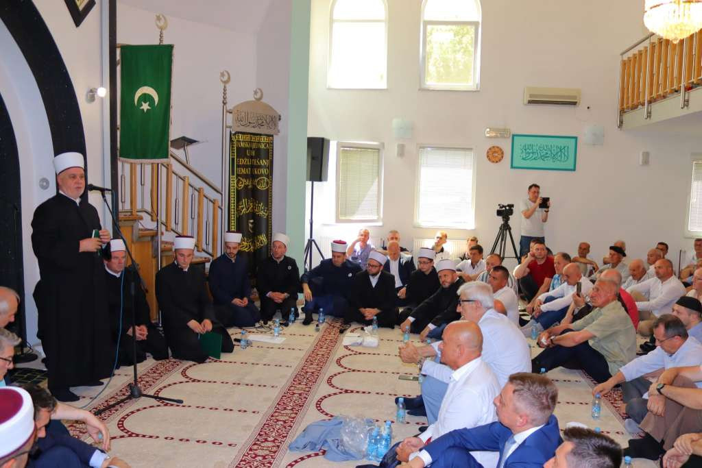 Reis Kavazović u Tešnju: Oni koji odlučuju moraju voditi računa o posljedicama svojih odluka