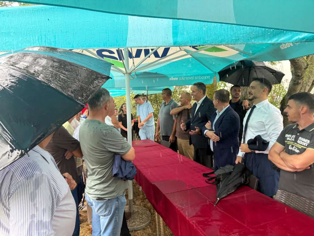 Bećirović razgovarao sa načelnikom Čelića Admirom Hrustanovićem
