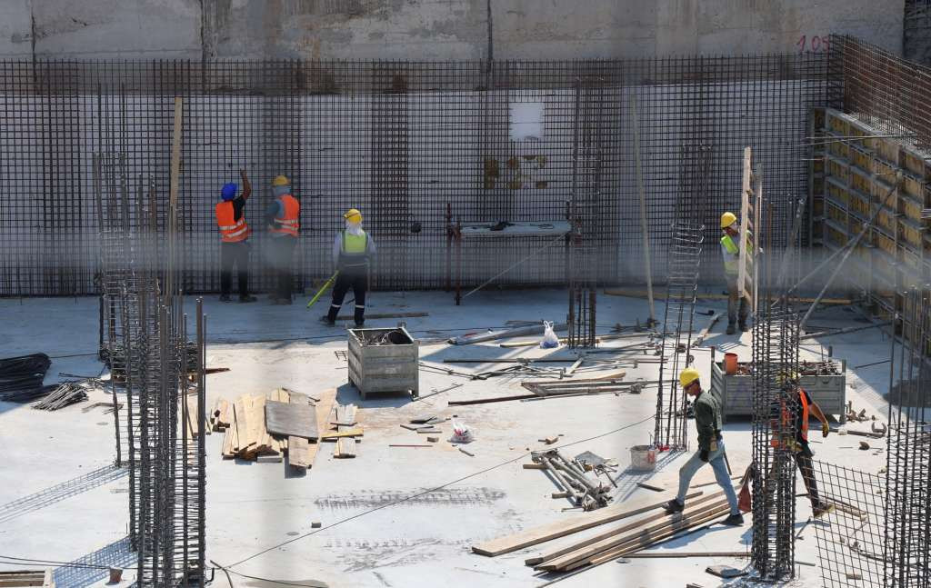 Crnoj Gori nedostaju radnici, strancima izdato više od 34 tisuće dozvola