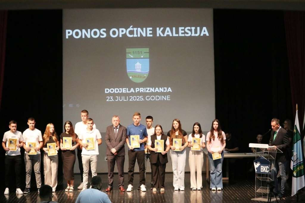 Uručena 84 priznanja 'Ponos Općine Kalesija' odličnim učenicima