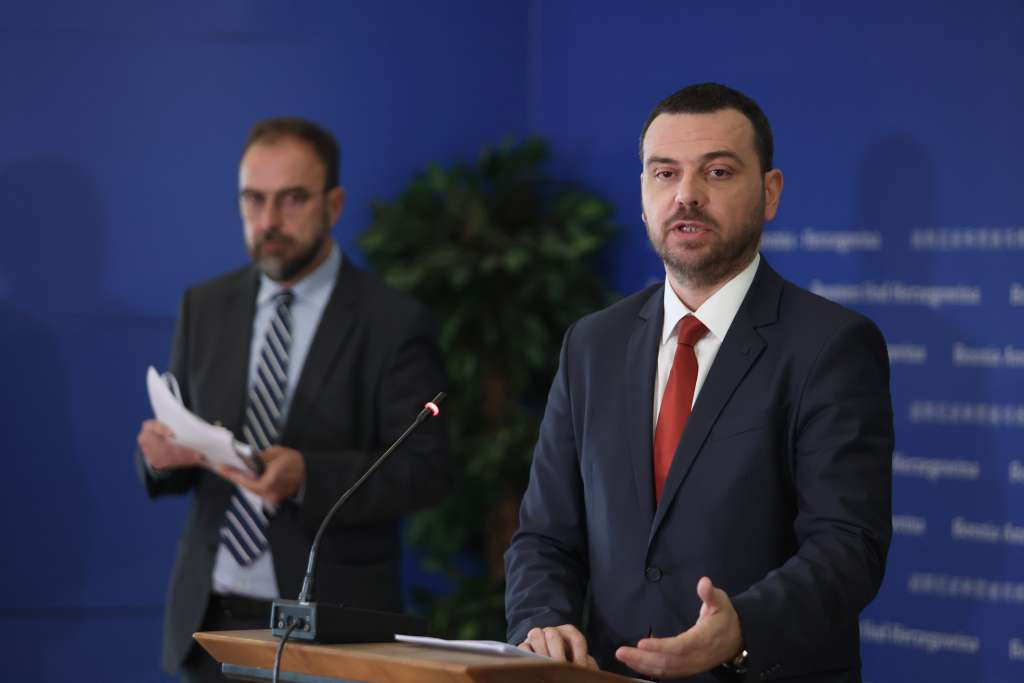 Magazinović: Skloniti potencijalne ubice sa ceste - zakon uskoro u proceduri