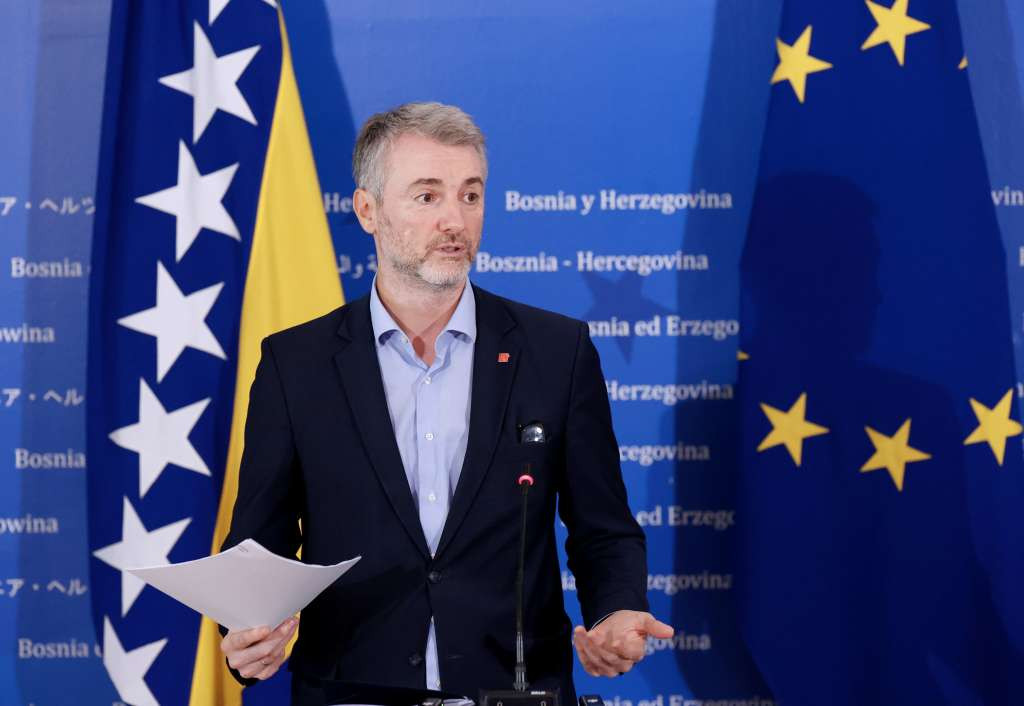 Forto: Ministri iz reda srpskog naroda odbili formiranje odbora za olakšice u transportu