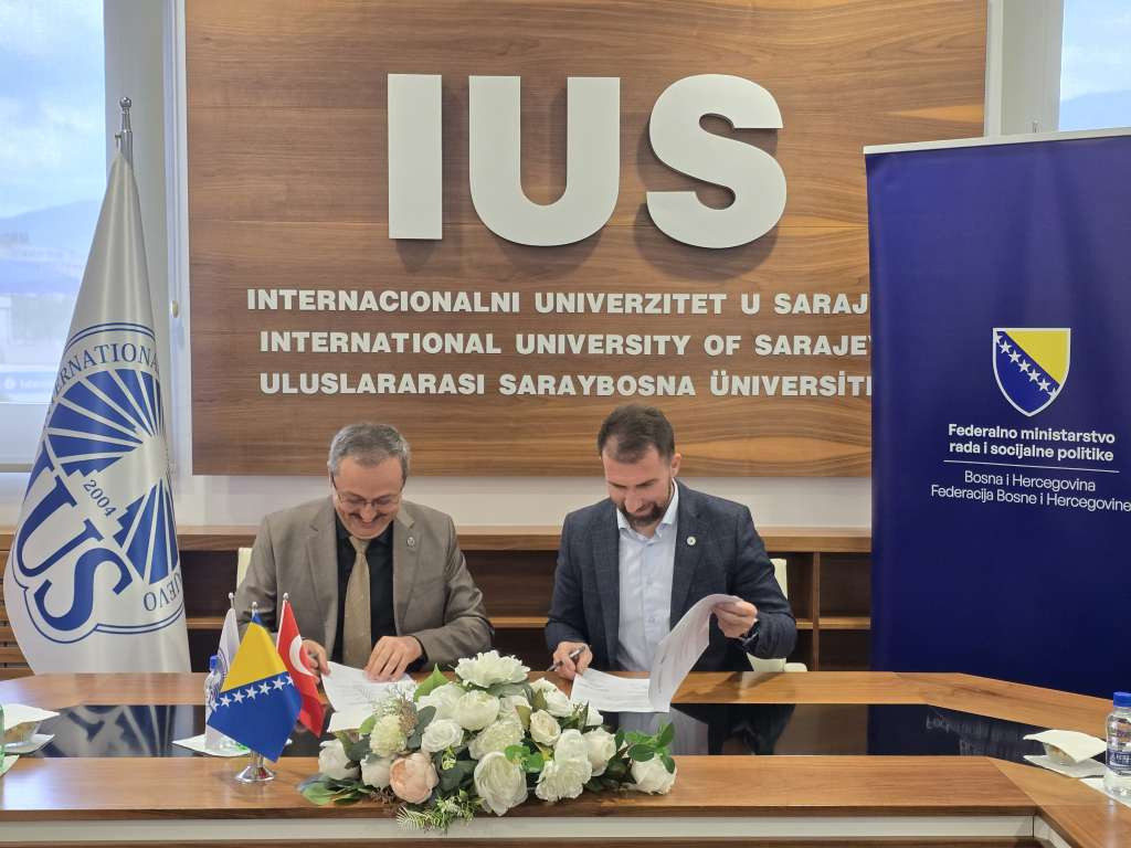 Delić s Internacionalnim univerzitetom potpisao sporazum o studentskoj praksi u Ministarstvu