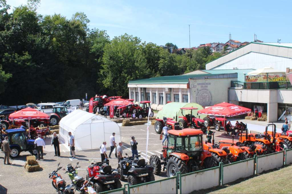 U toku prijave za ocjenu kvaliteta proizvoda na 53. Sajmu šljive u Gradačcu