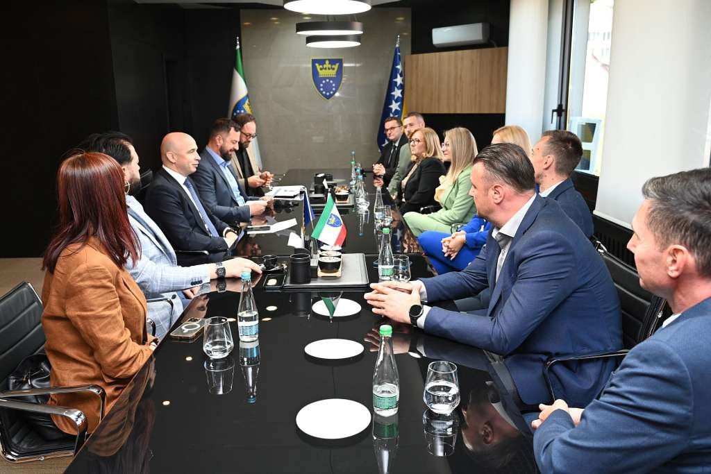 Vlada ZDK sufinansira troškove odbrane naučnih radova