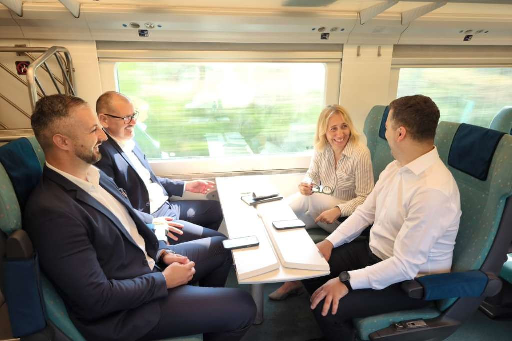 Pozder na prvoj vožnji sezonskog voza Sarajevo – Ploče: Promocija turizma i ekološkog prijevoza