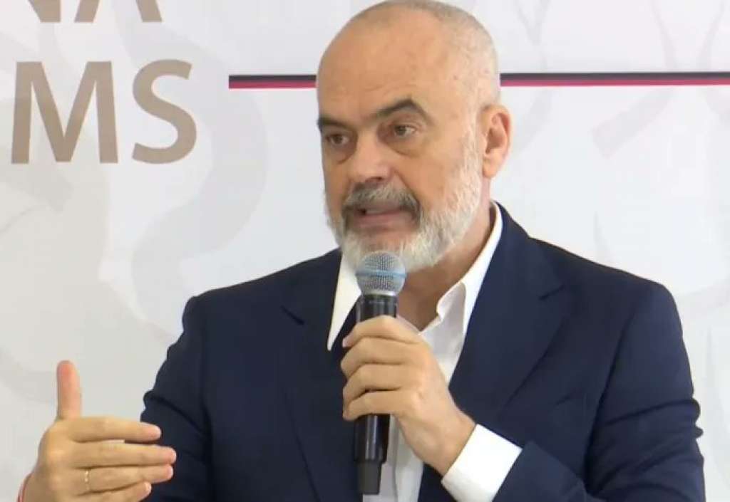 Rama negira da je albanski parlament glasao protiv rezolucije u Srebrenici