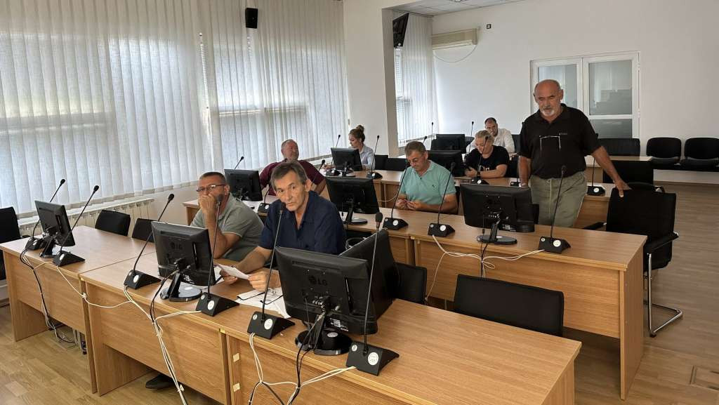 Tri i po godine zatvora Radi Radiću za zločin u Bosanskom Šamcu