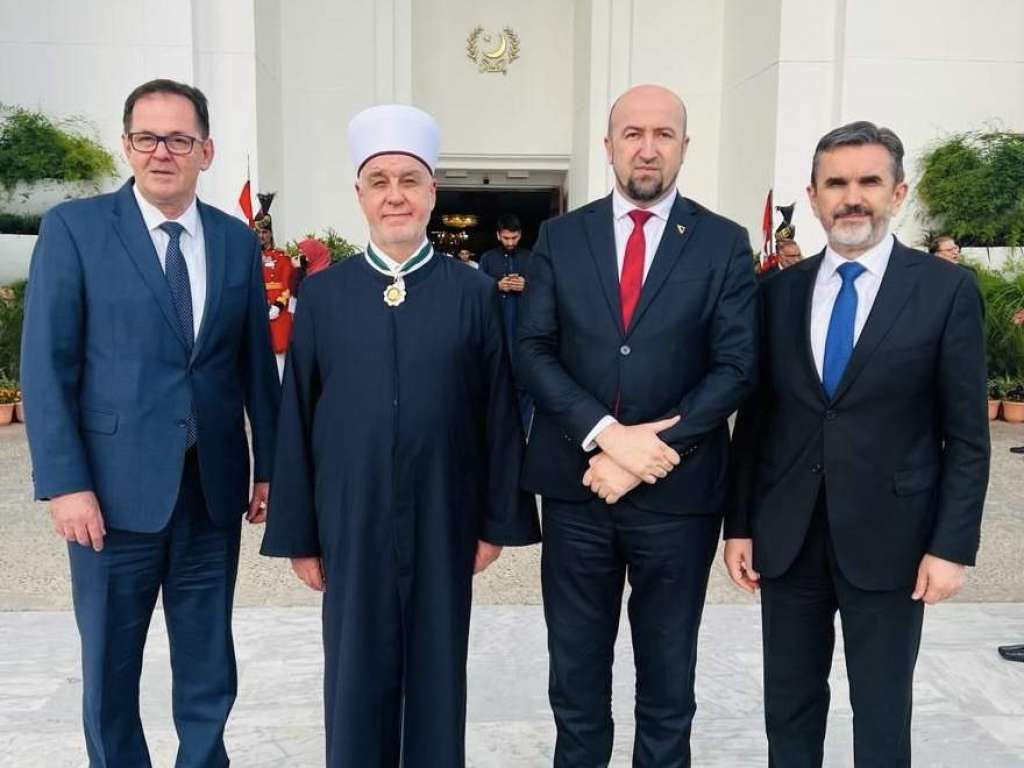 Predsjednik Pakistana odlikovao reisul-ulemu Kavazovića