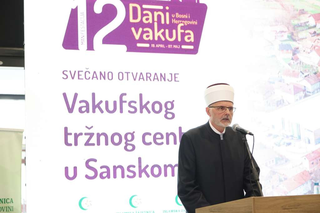 Svečano otvoren Vakufski tržni centar u Sanskom Mostu