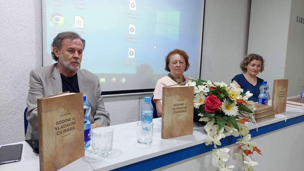 Predstavljen roman 'Godine u vladavini ćilibara' autora Šemsudina Gegića