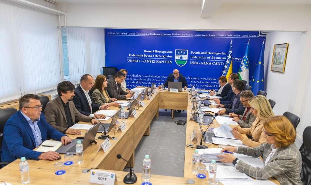 Izmjenama Zakona o studentskom standardu studenti iz Bihaća dobili pravo na subvencioniranu ishranu