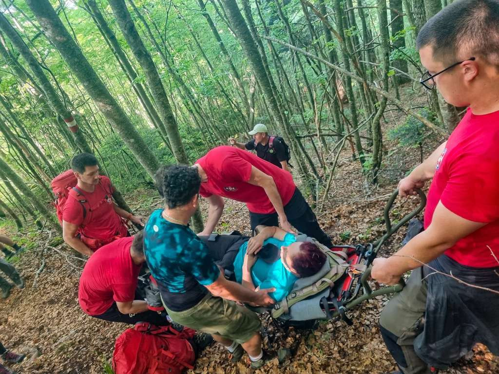 GSS K10 evakuisala ozlijeđenu planinarku s Troglava