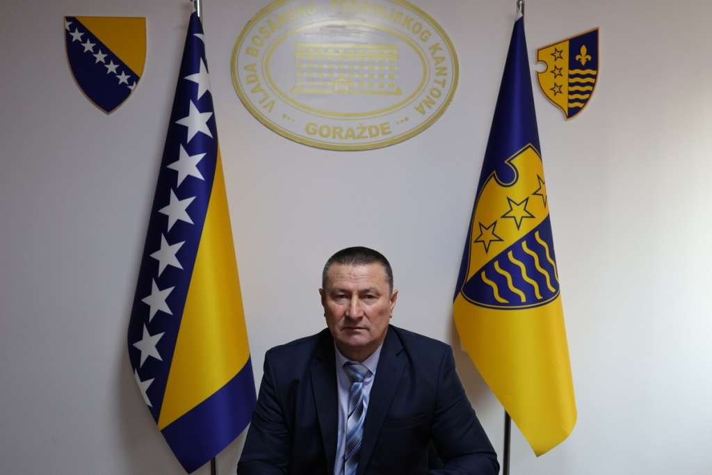 Novčana pomoć za srednjoškolce iz kategorije boračke populacije u BPK Goražde