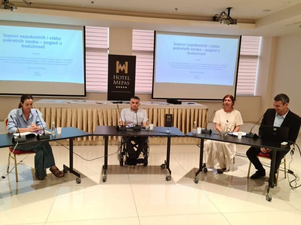 Pavlović: Želimo da sugrađani budu svjesni problematike osoba u invalidskim kolicima