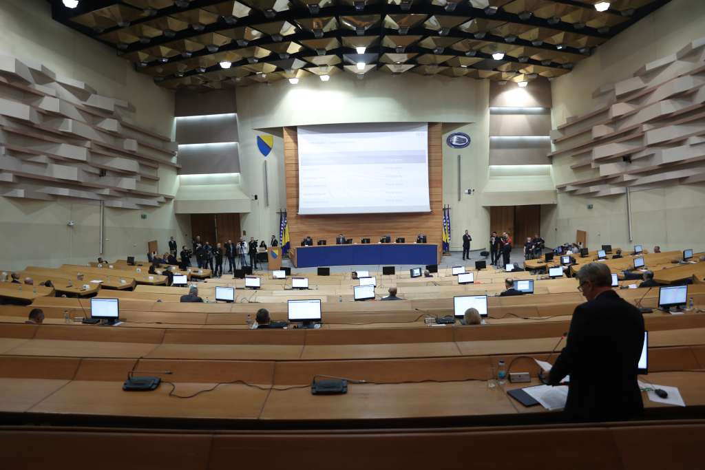 Usvojeni principi Prijedloga zakona o izmjenama Zakona o plaćama i naknadama u institucijama BiH