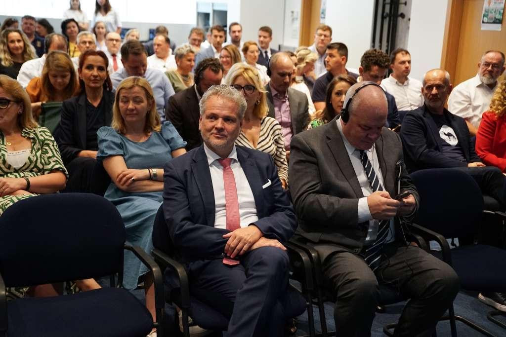 Sattler: Okosnica demokratije je sloboda medija