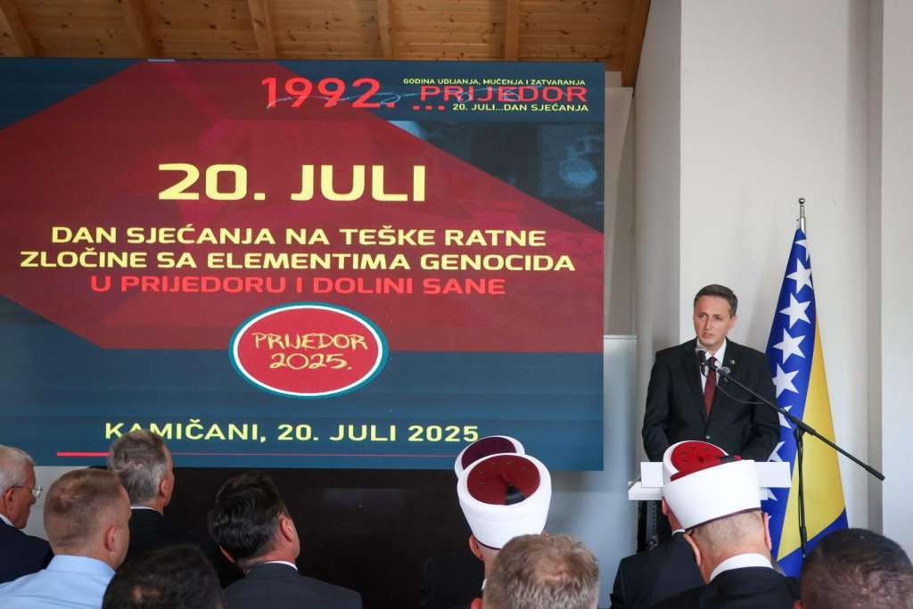 Bećirović: Nikad ne smijemo prestati govoriti istinu o nevinim žrtvama Prijedora i doline Sane