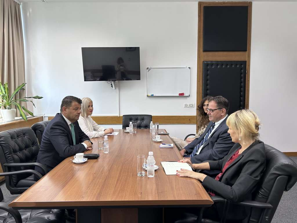 Hurtić sa novoimenovanim bh. ambasadorima u Španiji i Pakistanu