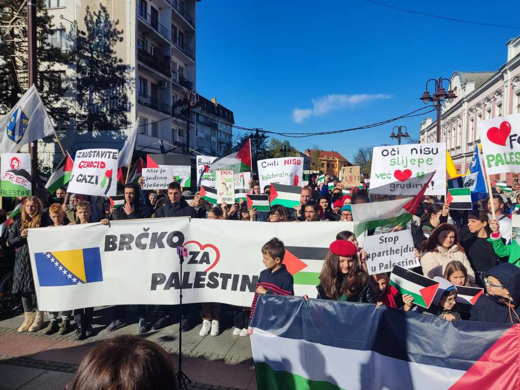 U Brčkom više od hiljadu građana na skupu podrške Palestini