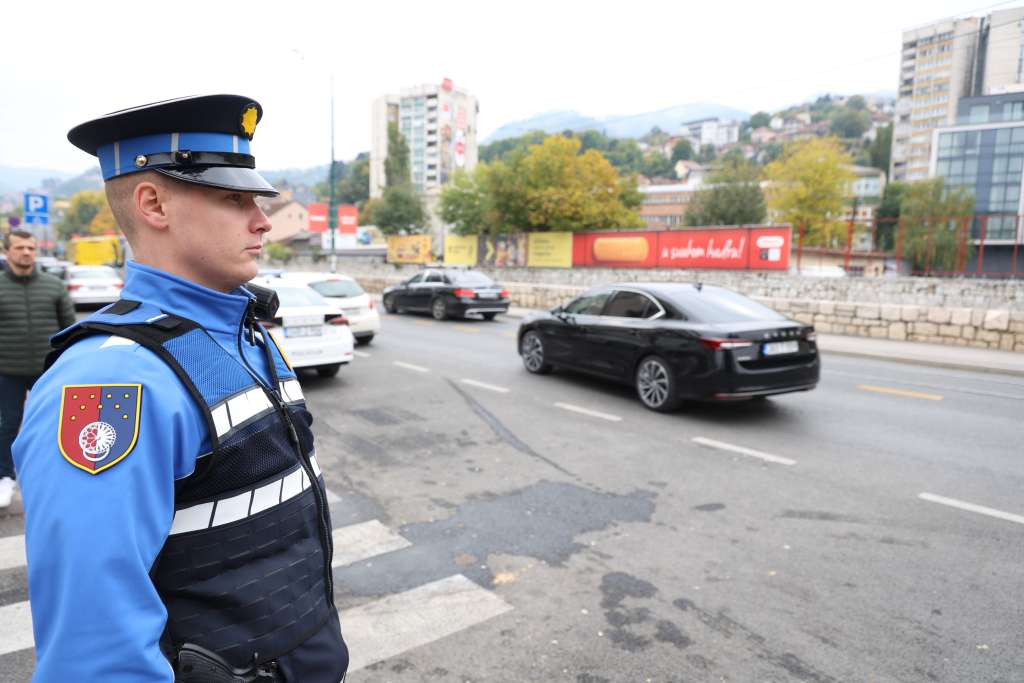 Policija u Sarajevu izdala gotovo 1.900 prekršajnih naloga za jedan dan