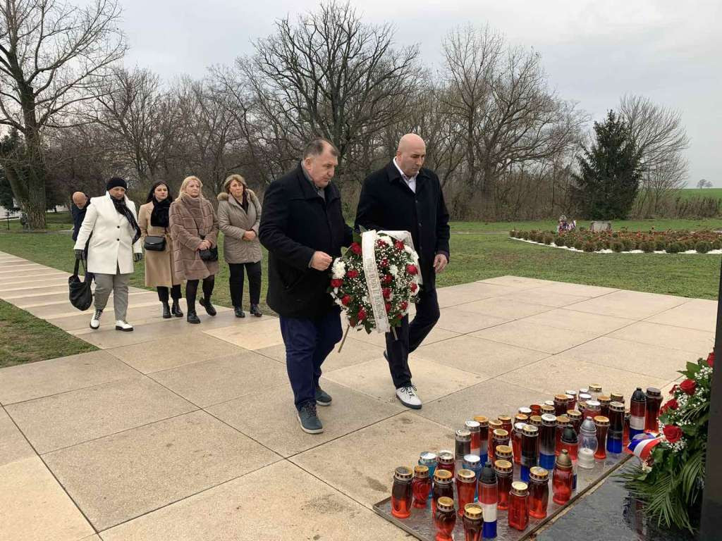Osmanović u Vukovaru: Preuzeta iskustva za otvaranje veteranskog odjela pri Općoj bolnici u Sarajevu