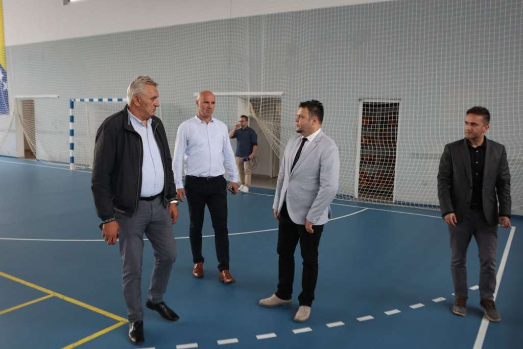 Značajne investicije Vlade TK u sportske objekte u Kladnju