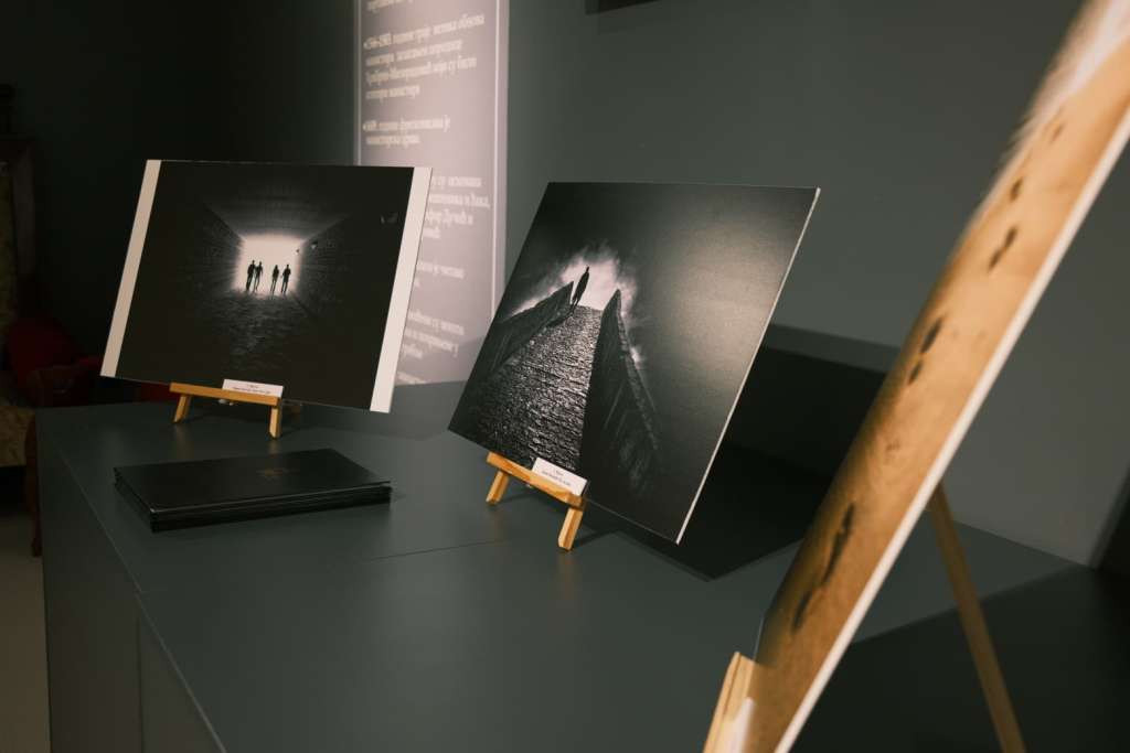 "Svjetlost kao putokaz": Najbolji radovi regionalnog foto-konkursa predstavljeni u Muzeju Žitomislić