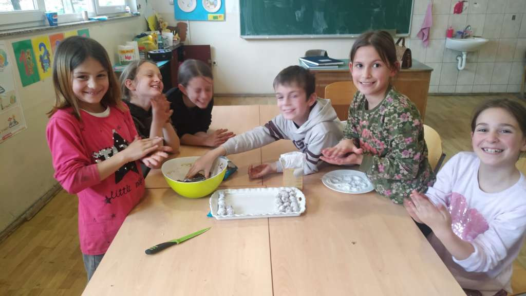 Vratilo se Domaćinstvo: Djeca u školi ponovno uče vještine za svakodnevni život