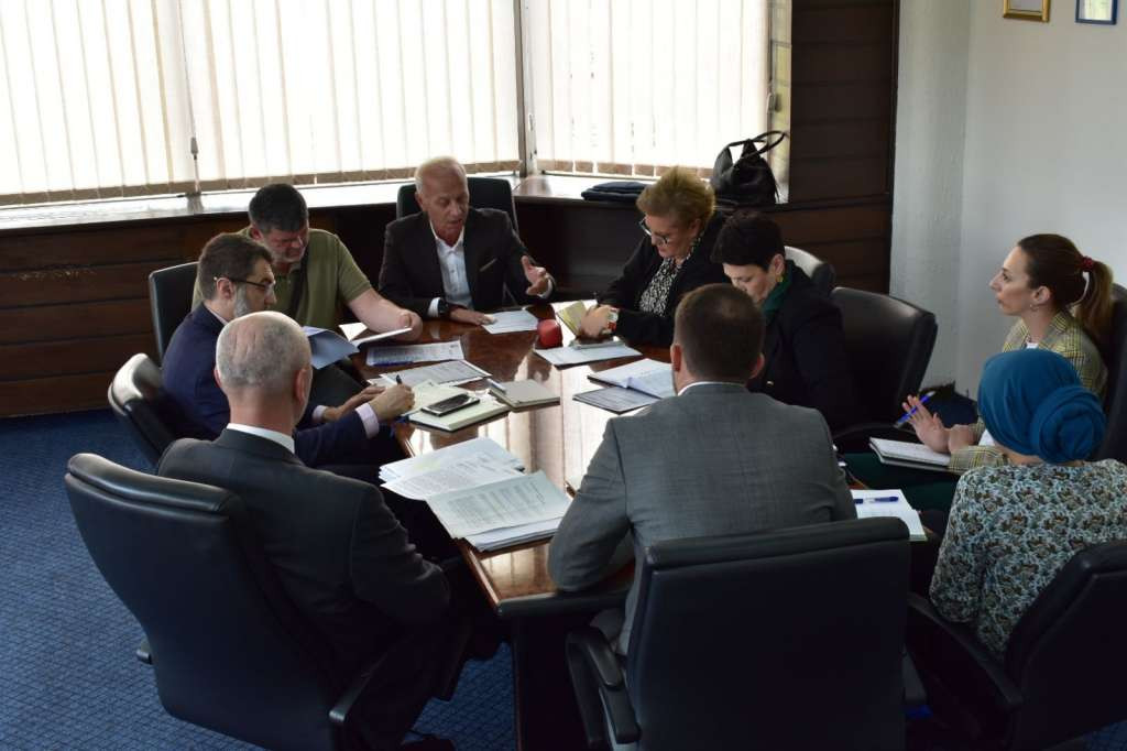Delić s predstavnicima sindikata u Federaciji BiH i direktorom Udruženja poslodavaca FBiH
