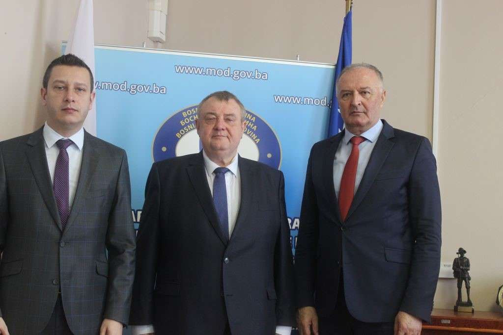 Jasionowski sa Helezom: Vrijeme je da BiH iskoristi svojih pet minuta, kad je u pitanju EU put