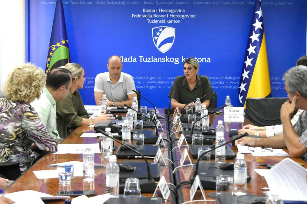 Javnim preduzećima u TK za projekte zaštite okoliša 650 000 KM