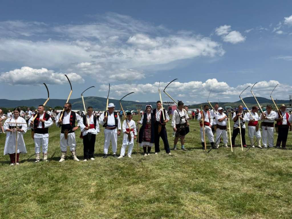 Održani 'Dani kosidbe na Kupresu – Strljanica 2024', titulu kosbaše odnio Vinko Čičak