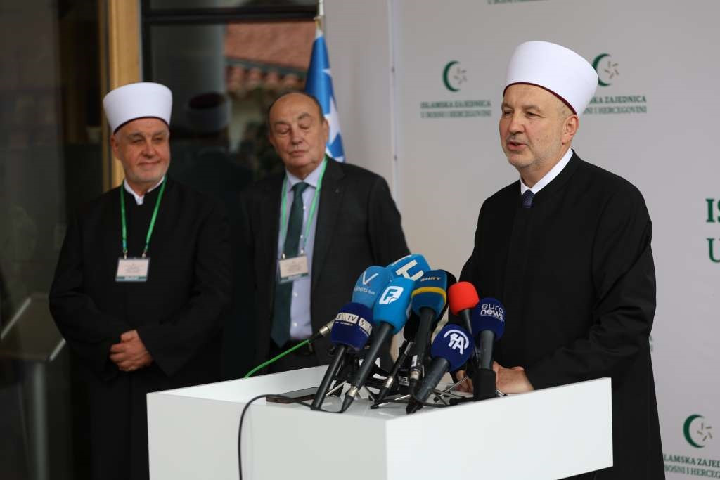 Novoizabrani reisul-ulema dr. Nedžad-ef. Grabus: Danas je pobijedila Islamska zajednica
