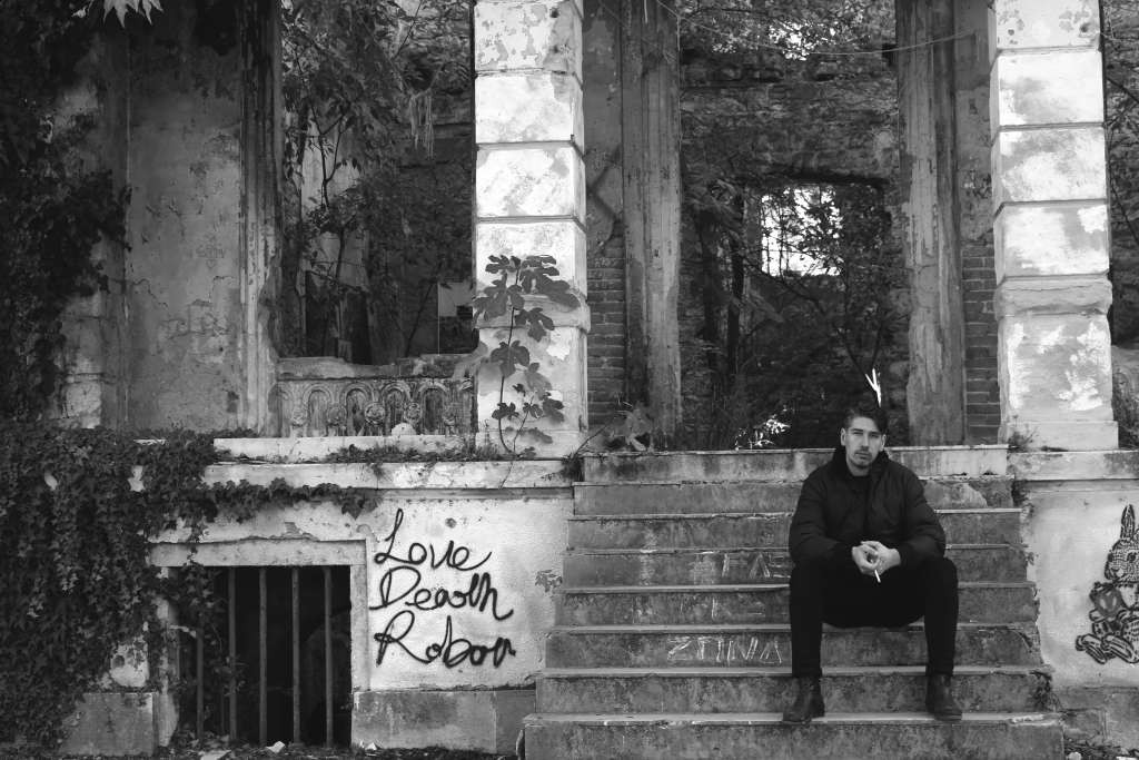 Nebojša Dimovski održao jednodnevnu izložbu slika u Mostaru