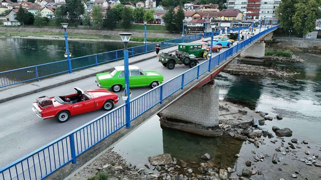 Goražde ugostilo prvi susret oldtimera u okviru Festivala prijateljstva