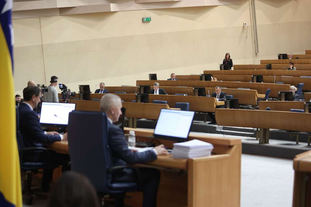 Predstavnički dom BiH usvojio prijedlog izmjena i dopune Zakona o VSTV-u