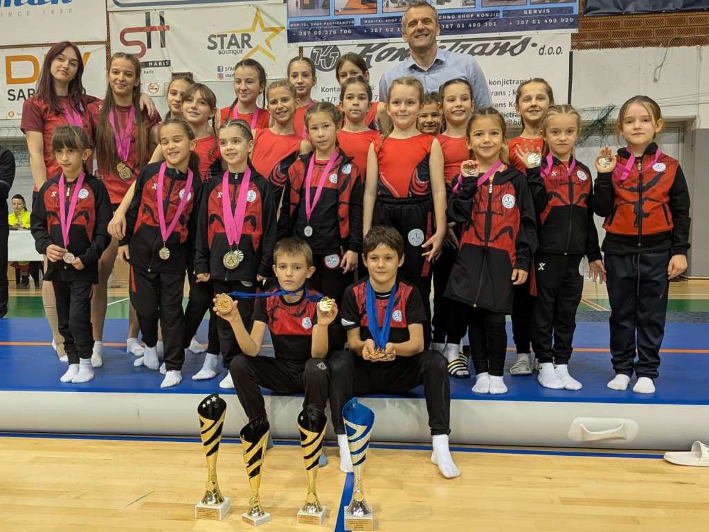 Uspješan nastup gimnastičarki i gimnastičara mostarskog Libertasa u Konjicu