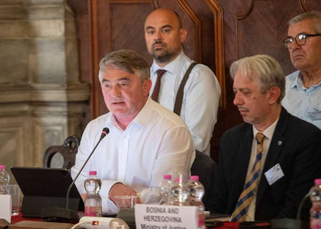 Komšić tražio Mišljenje Venecijanske komisije u vezi s izborom sudija u ustavne sudove