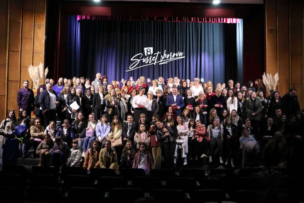 Osmi Susret zborova u Novom Travniku okupio 15 skupina