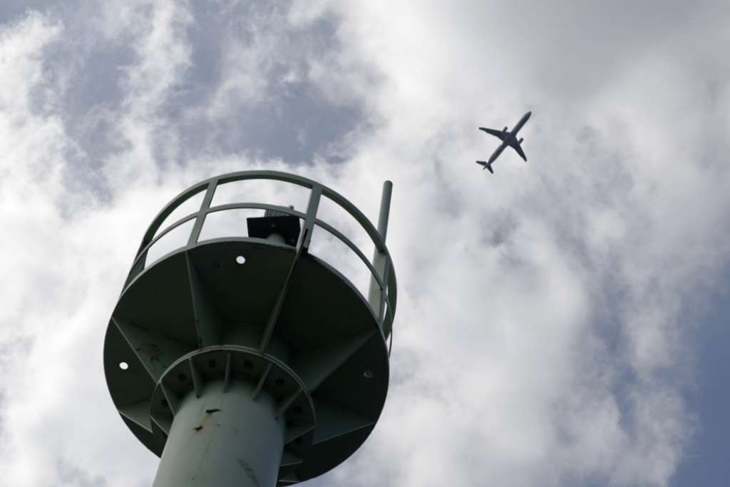 Avion Air Indije na letu za Birmingham srušio se na aerodromu u Ahmedabadu