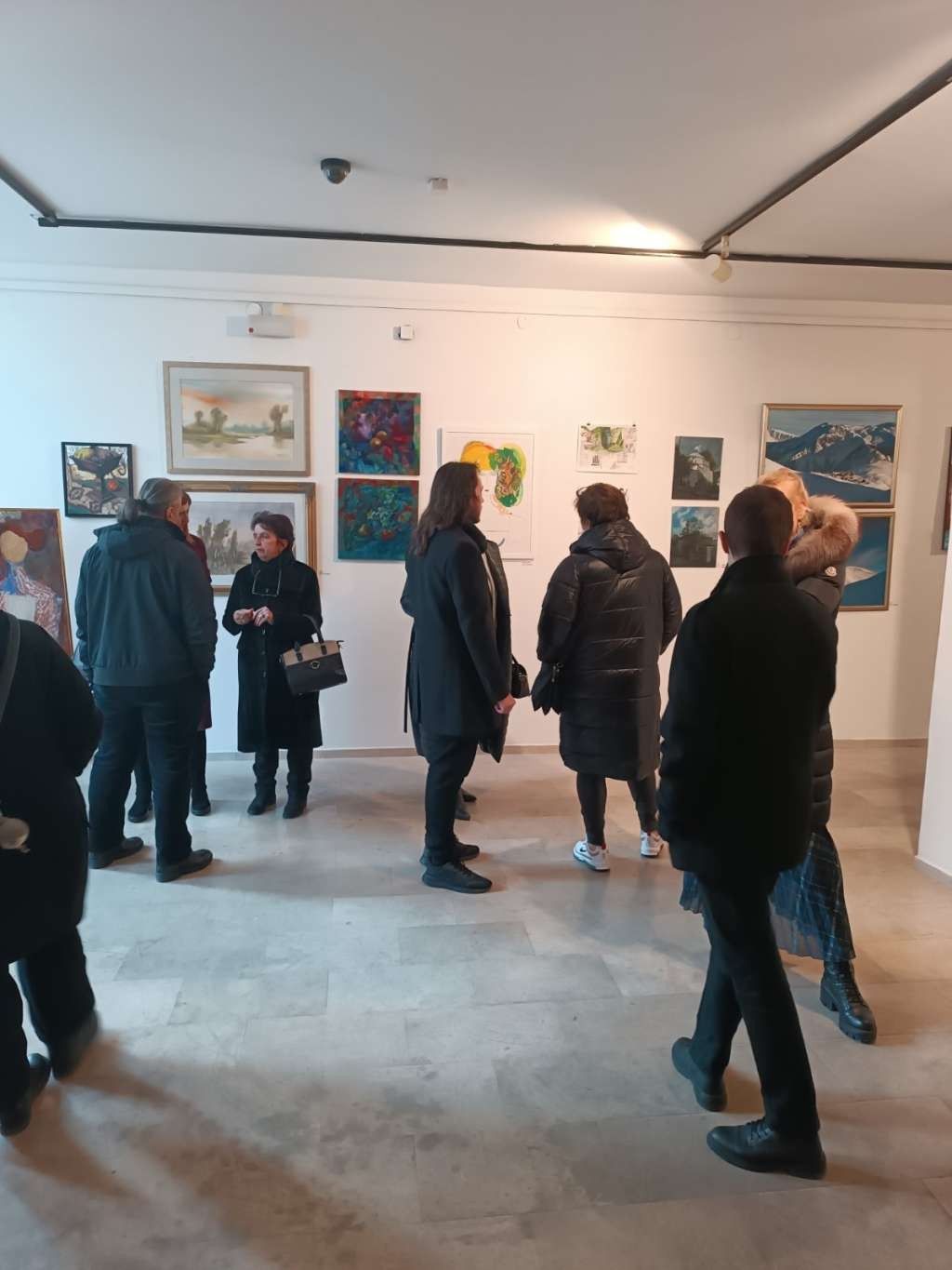 Otvoren Prvi Kunst market Sarajevo, izlažu brojni likovni umjetnici