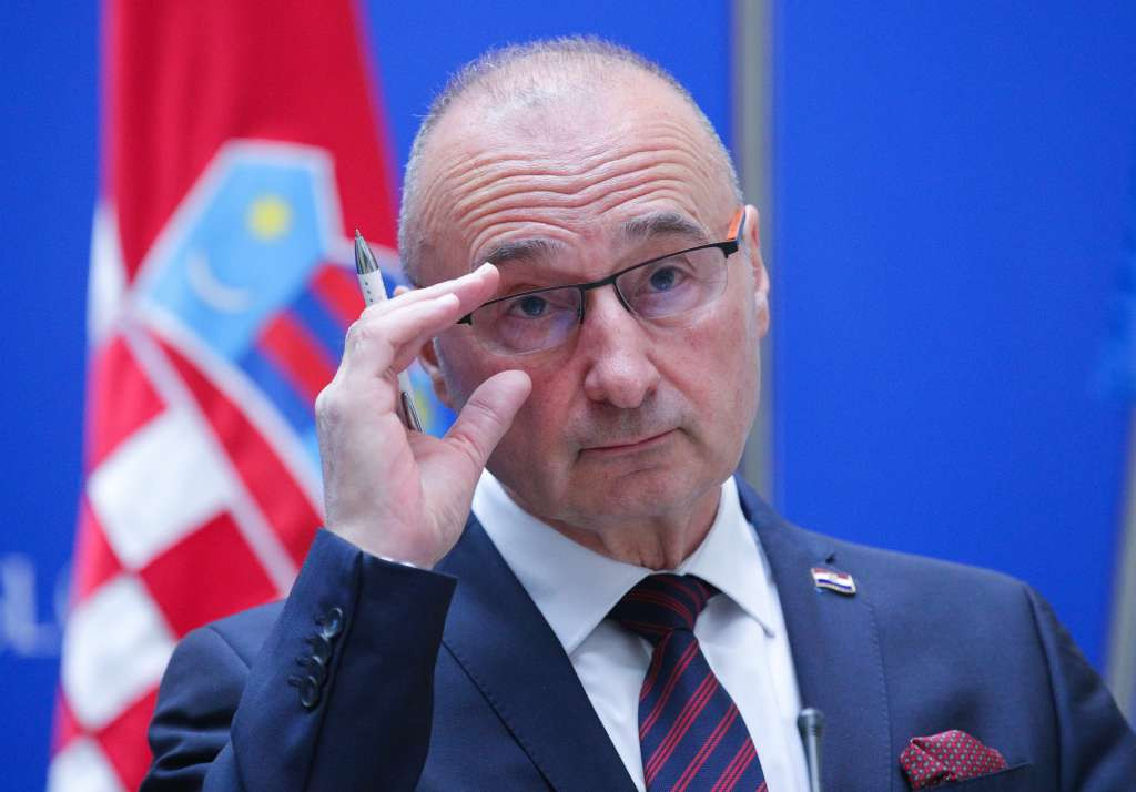 Hrvatska Vlada: Milijun eura za 50 generatora u školama i bolnicama u Ukrajini