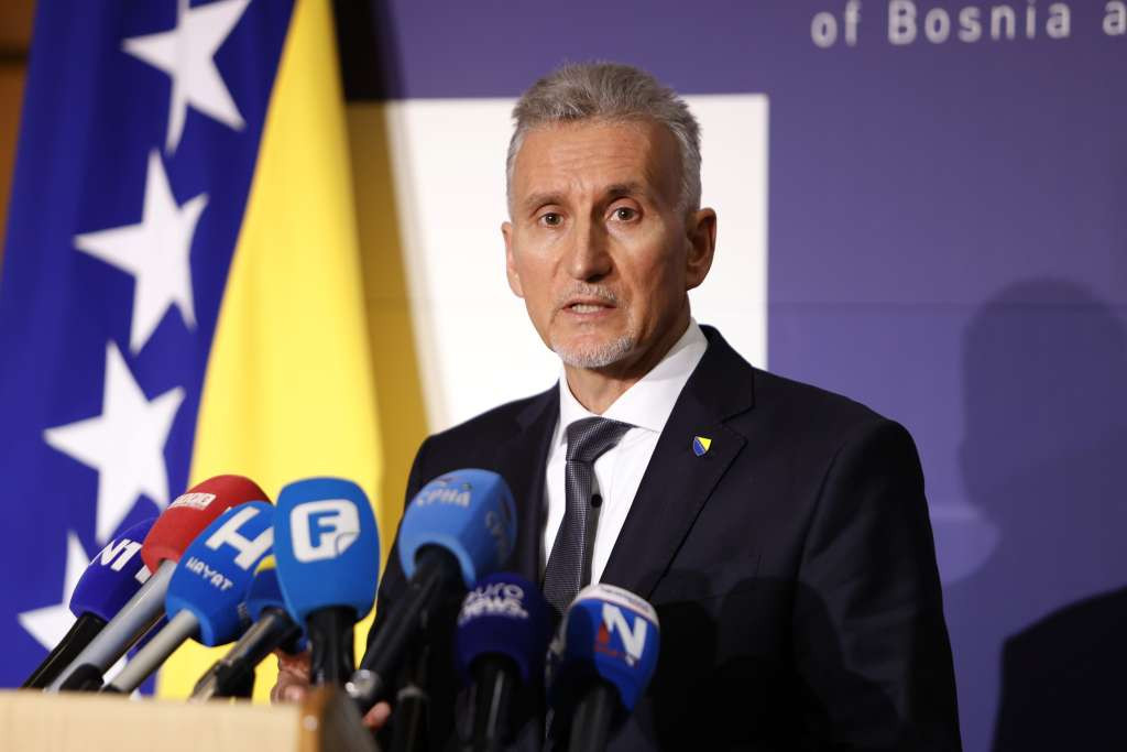 Ademović: Današnje zasjedanje Doma naroda pokazalo svu kompleksnost političkih odnosa u BiH
