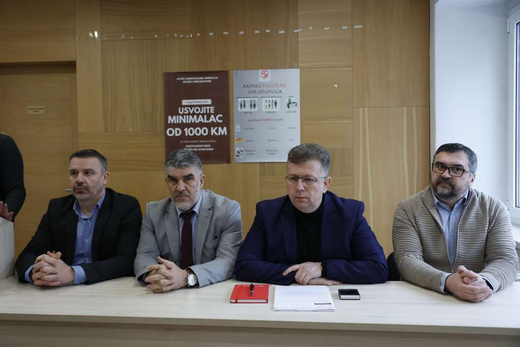 SSSBiH: Radnici stvaraju profit, hrane budžete i izdržavaju socijalne kategorije, a dobijaju mrvice
