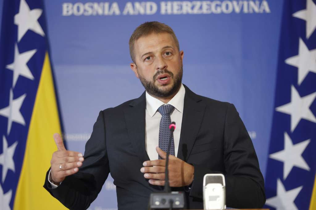 Nešković: Gdje je zapela primjena Pravilnika za povrat PDV-a na prvu nekretninu