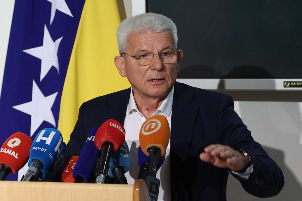 Džaferović: Ostali smo kod odluke da ne prisustvujemo sjednici na kojoj se razmatra protivustavan zakon o Ustavnom sudu BiH