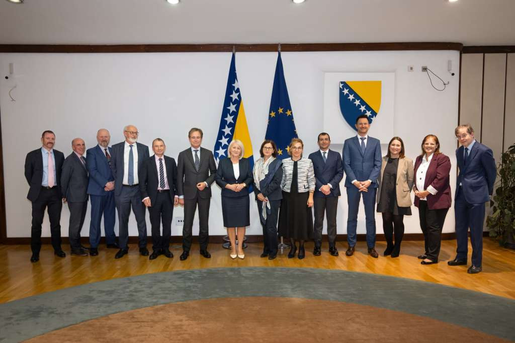 Krišto s izaslanstvom EBRD-a o partnerstvu BiH i EBRD-a u provedbi ključnih reformi